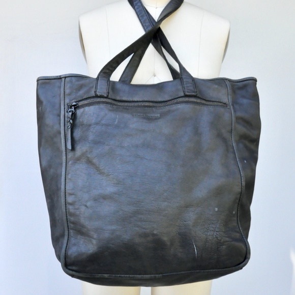 Zadig & Voltaire Black Leather Shoulder Bag Skull - Picture 9 of 16